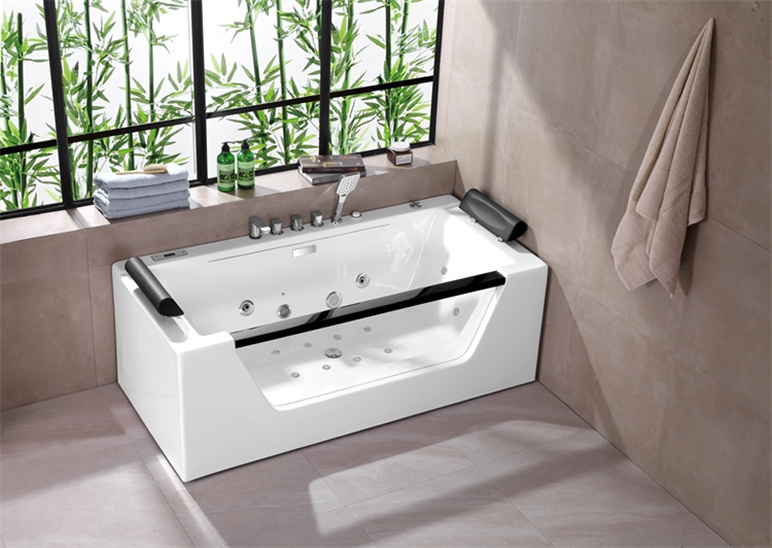 A070 150 170 Charybdis Massage Bathtub Indoor Jacuzzi